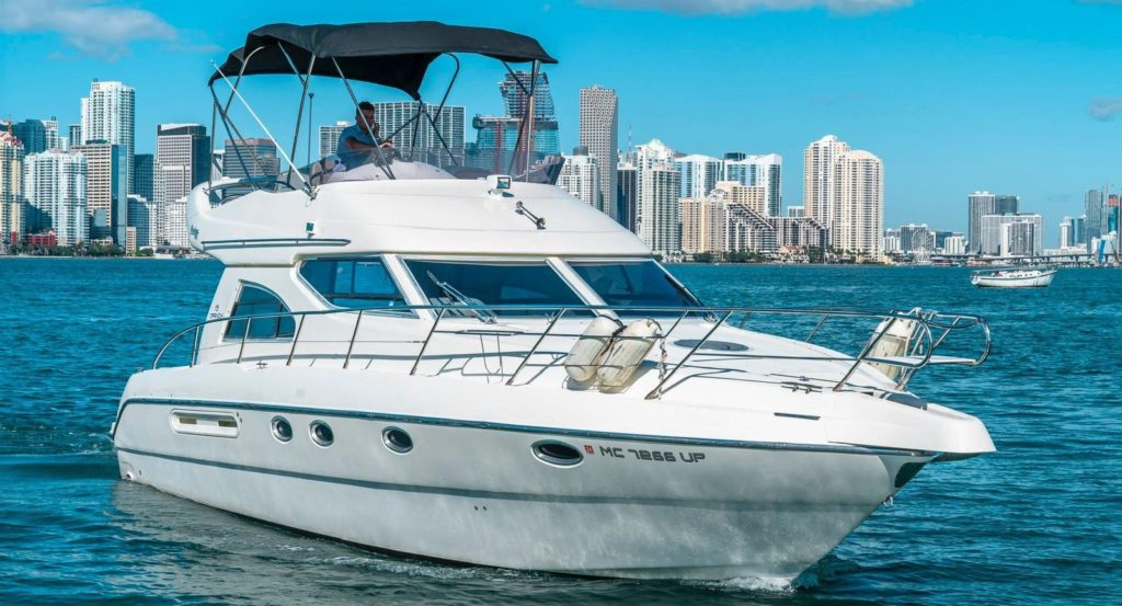 rent a private yacht in miami