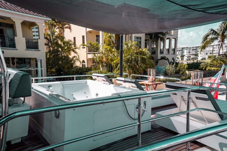 Luxury Yachts with Jacuzzi Miami